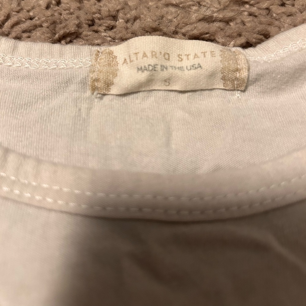 Altar’d State Nashville Crop Top - Picture 2 of 2
